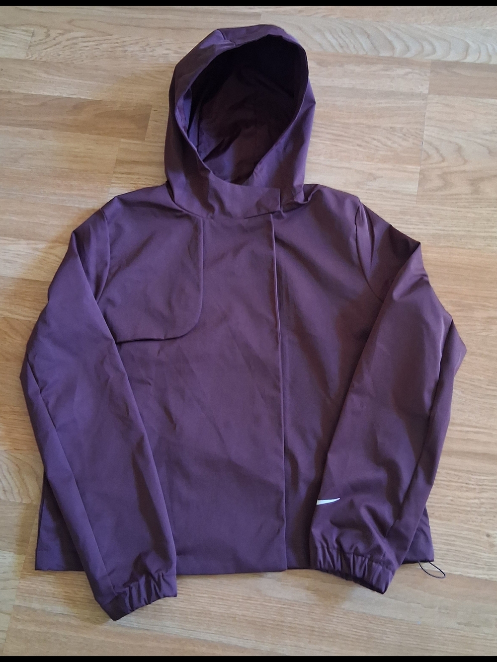 Nike Mesh-Lined Jacket in Plum